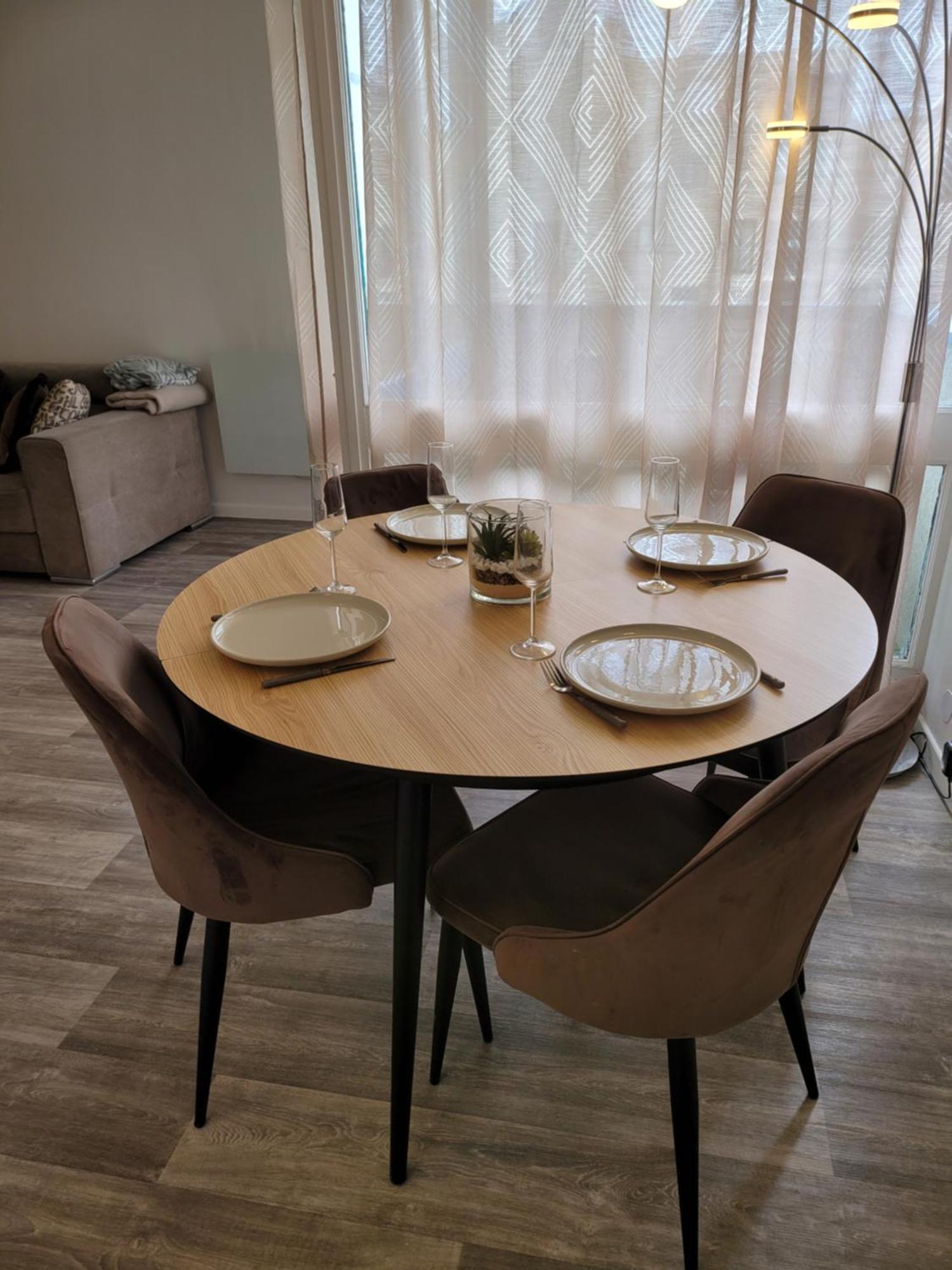 Parisian Retreat Pour 5 Personnes - 12 Min De Paris - Proche Gare Lägenhet Deuil-la-Barre Exteriör bild