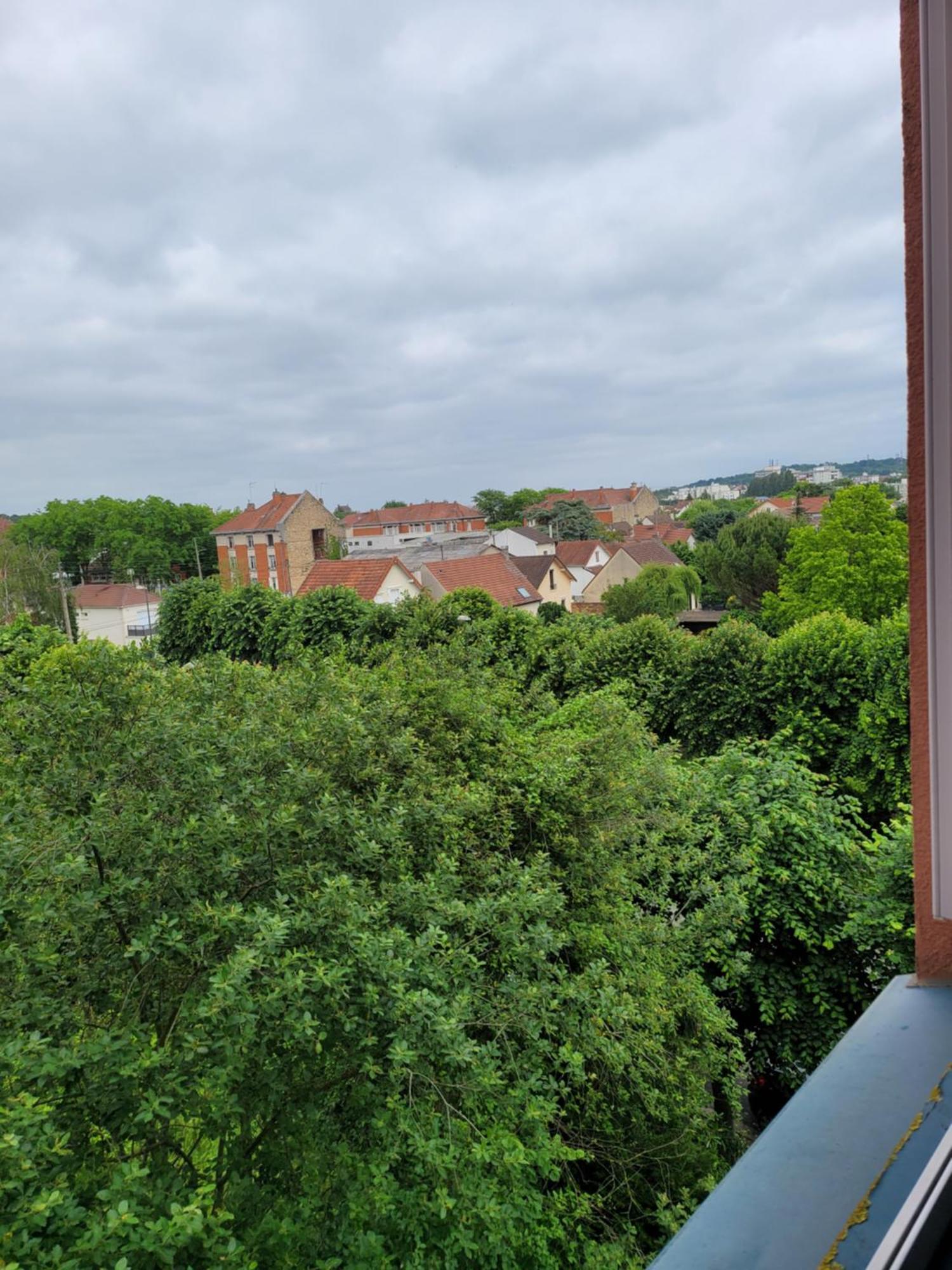 Parisian Retreat Pour 5 Personnes - 12 Min De Paris - Proche Gare Lägenhet Deuil-la-Barre Exteriör bild